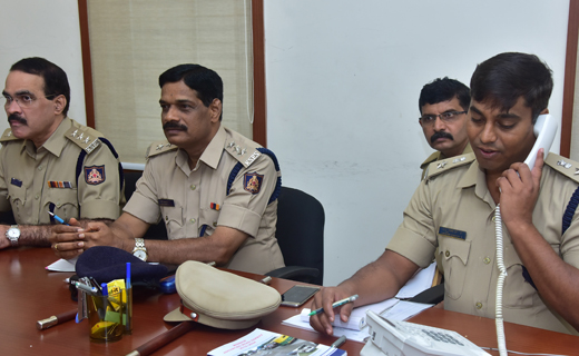 police phone in